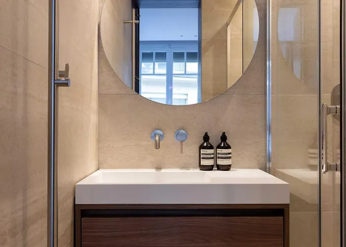 Elegant - Ac- 2br-6p- Madeleine Appartement *